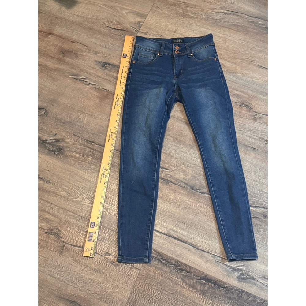 truly bella denim‎ jeans  Size 5 - Picture 3 of 6